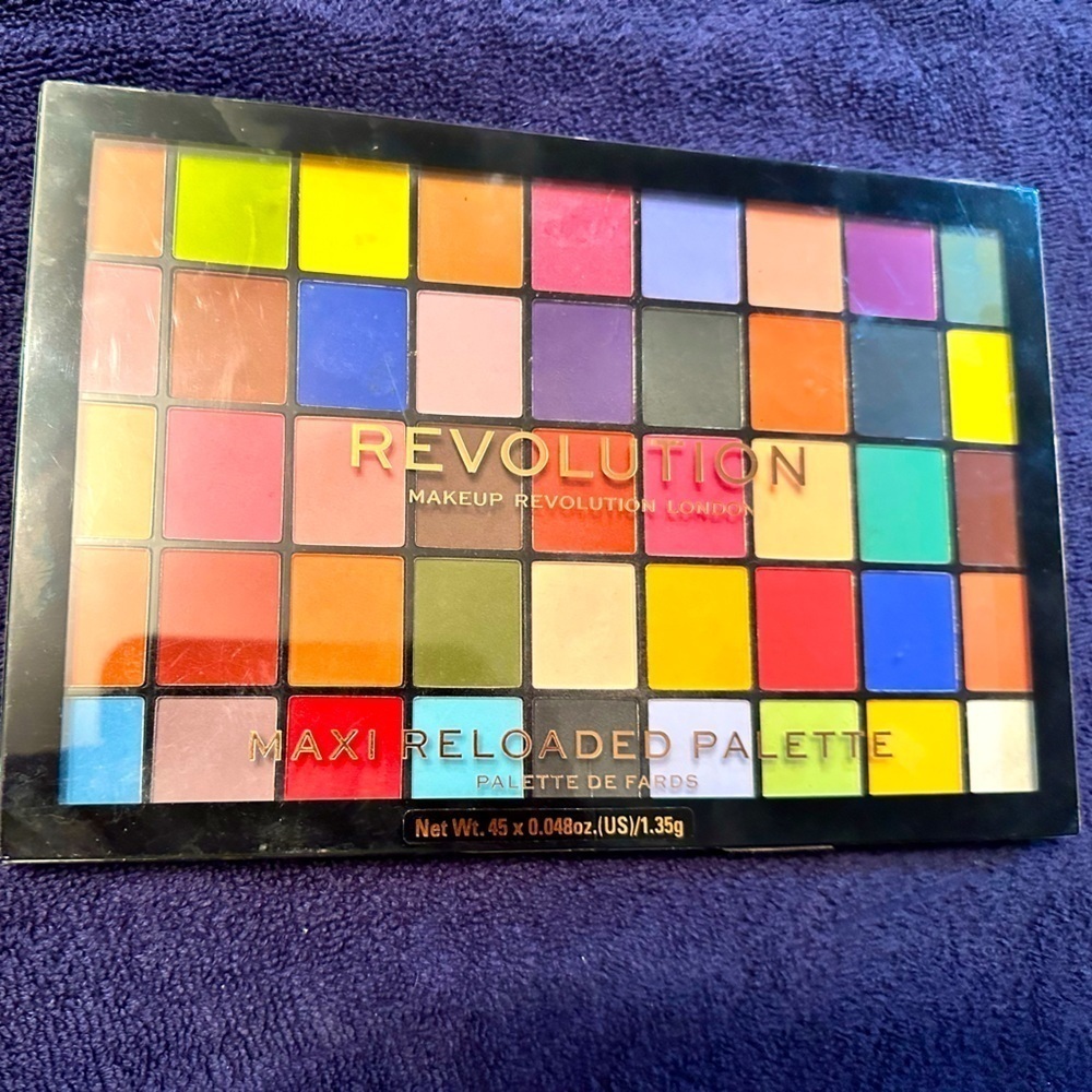 Revolution Maxi Reloaded Pallet - Make Up - Monster Mattes